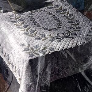 Tulip Time Quilt Stamped Cross Stitch Kit Paragon Needlecraft King Bed Farm New